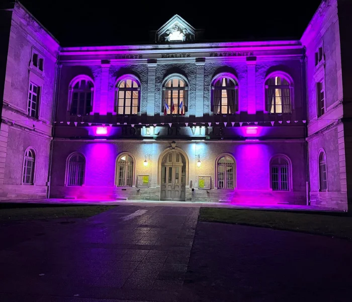 façade éclairée