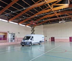 réalisation éclairage stade interieur